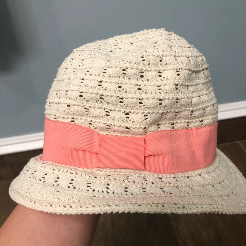 NWOT Aerie Beach Hat With Coral Band